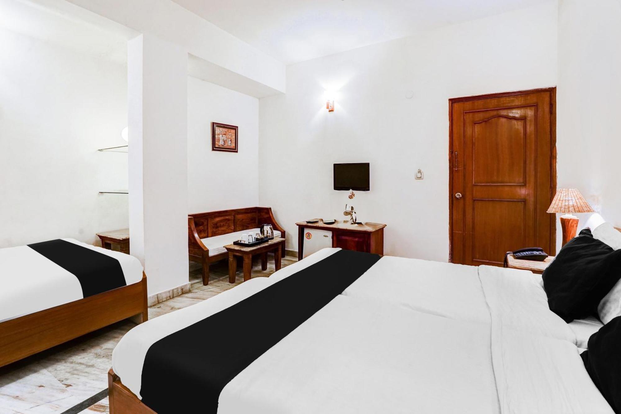Super Hotel O Sansarchandra Road Formerly Luna Rosa Dzsaipur Kültér fotó